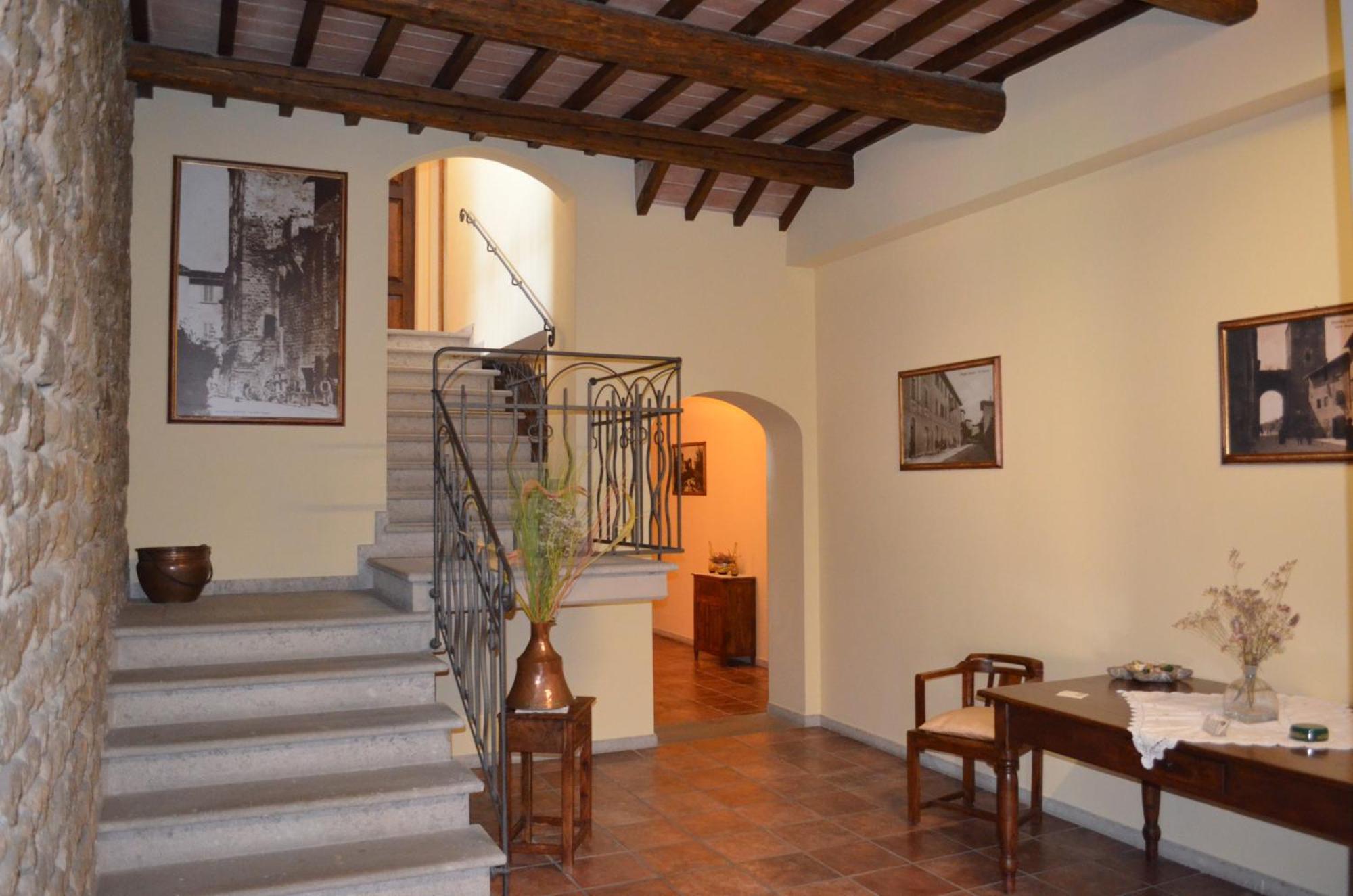 Palazzo Alle Mura Staggia Esterno foto