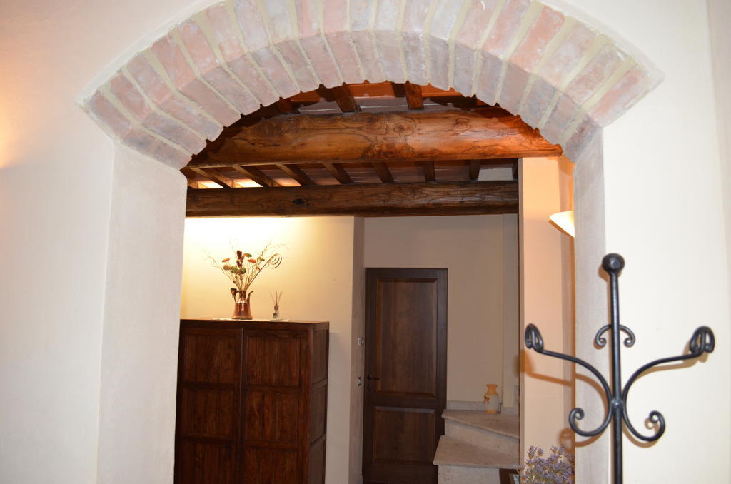 Palazzo Alle Mura Staggia Esterno foto